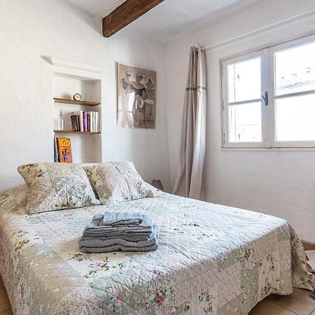 Maison De Village Au Coeur De LʼIsle-sur-la-Sorgue Esterno foto